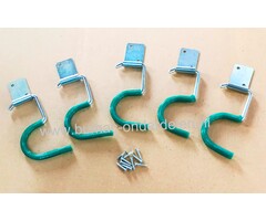 Gereedschapshouder met bevestigingsplaatje 5 stuks, metalen haak bekleed met kunststof ter voorkoming van beschadigingen aan je gereedschappen, praktisch, ruimtebesparend, eenvoudig te monteren, tuingereedschapshouder, bezemhouder, steelhouder