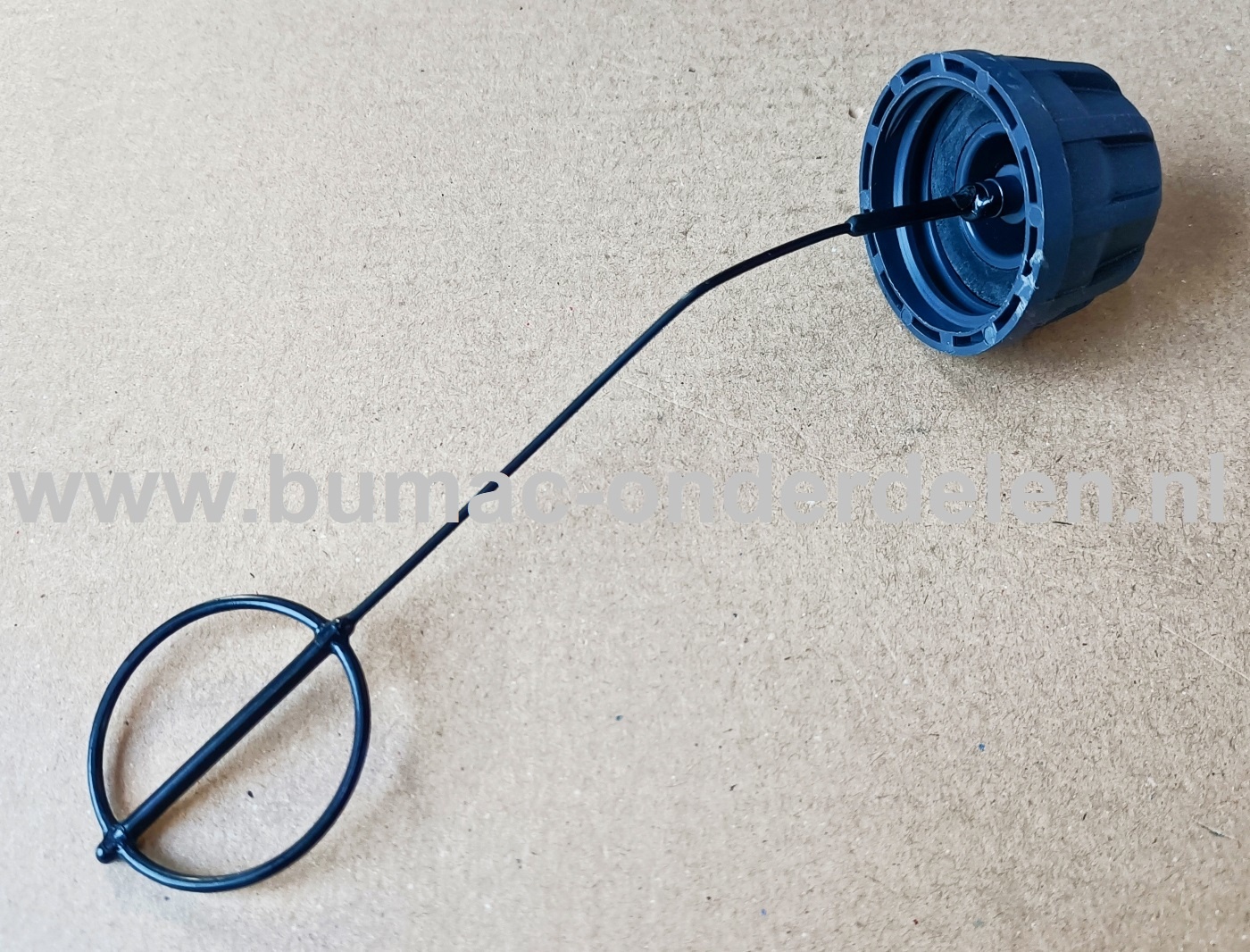 Benzinedop - Oliedop voor Stiga - Castelgarden - Mountfield en Alpina Kettingzaag - Bosmaaier - Bladblazer