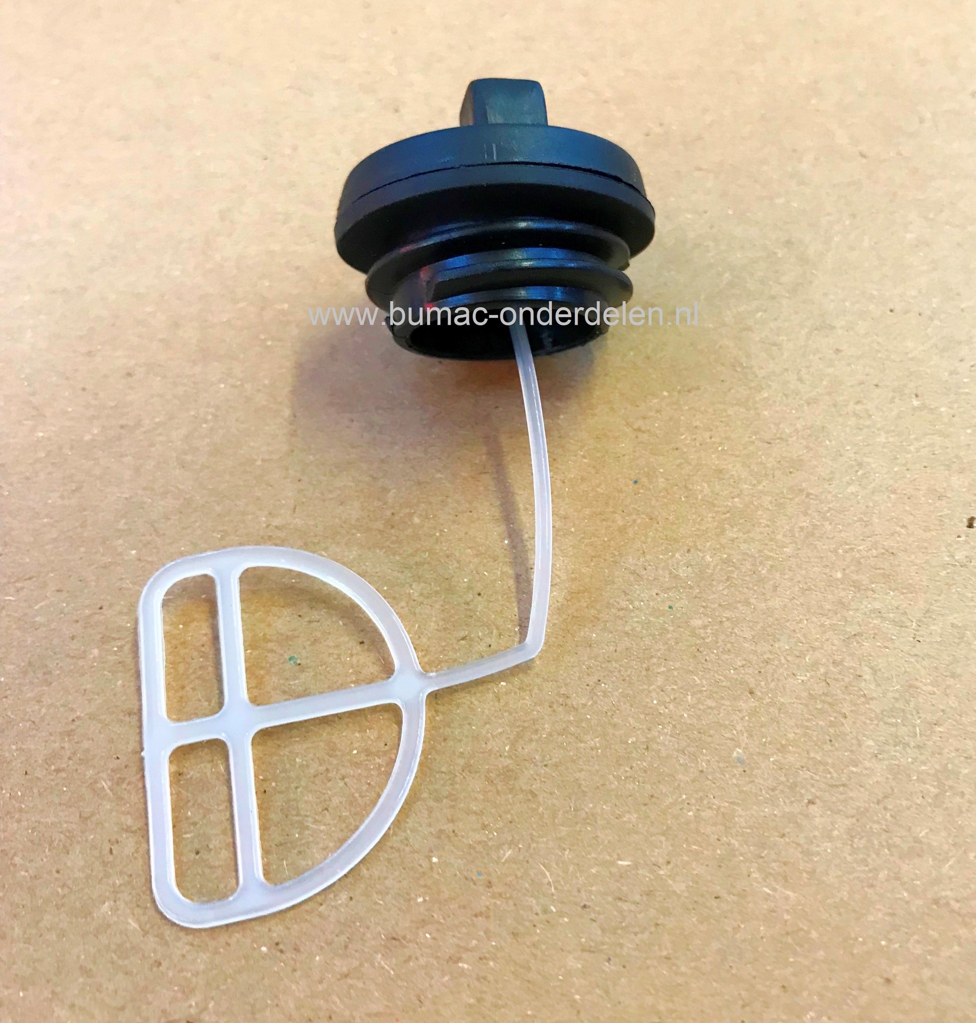 Tankdop voor STIGA, CASTELGARDEN, MOUNTFIELD, ALPINA A4500, ABL27, ABL27V, AS1100, BG4545, BG PRO4545, BL530, BL530V, BLC27, EP27BV, M4545CSP, MBL270V, MCSWP40, MCSWP45, MCSWP50, PS4545, SBL327, SBL327V, SP45, TR54, TTL759CHN, XBL27V, XC4500 Bladblazers B