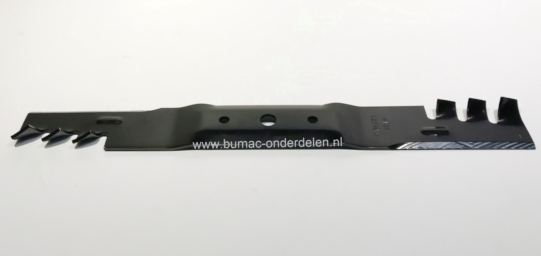 Maaimes 54,5 Cm voor Johndeere, Sabo, Sabre Zitmaaier, Maai mes oa voor L100, L105, L107, L108, L110, L111, L118, 14542GS, L17542HS Zitmaaiers met een 42 Inch Zijuitworp - Mulch maaidek, gatormes onderdeel Maaidek