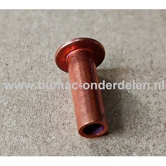 Klinknagel Koper 6x15 mm Koperen bevestigingsmiddel die  bestaat uit een metalen pen die voorzien is van een verdikt uiteinde De meest toegepaste klinknagels hebben een ronde bolle of een verzonken zetkop deze dienen om onderdelen zoals Platen, Profielen,