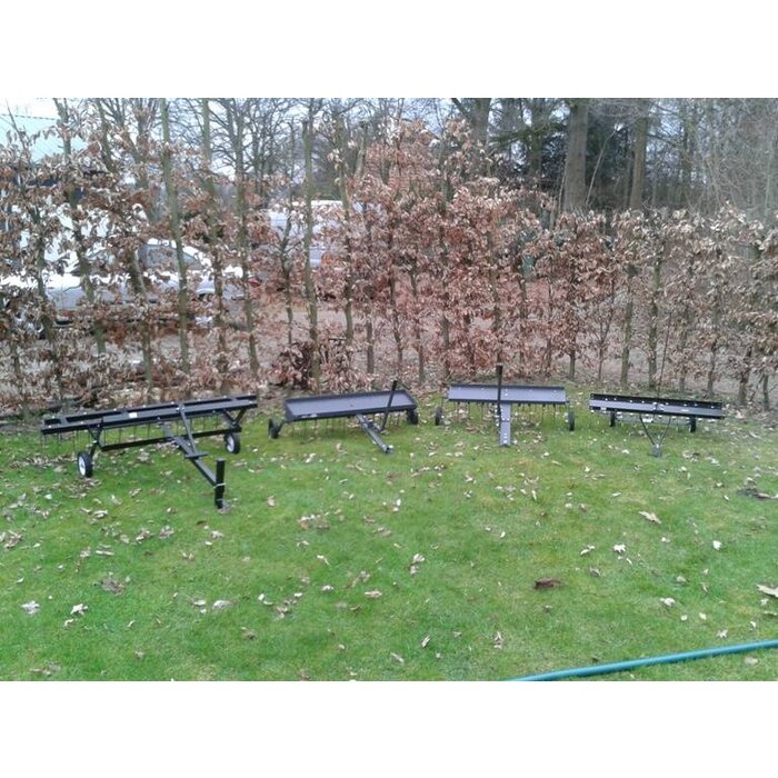 Ontmosser, Verticuteermachine, Gras Ontmossen, Mos verwijderen achter Zitmaaier - Quad - Frontmaaier