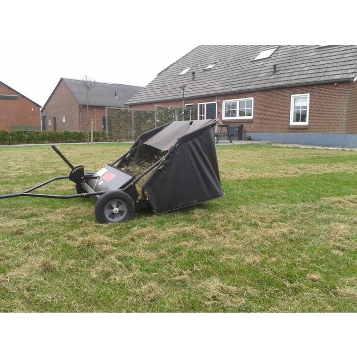 Veegmachine onderdeel – 42 inch werkbreedte, XL opvangzak 420 L, spiraalborstel en verstelbare werkhoogte (Turfmaster)