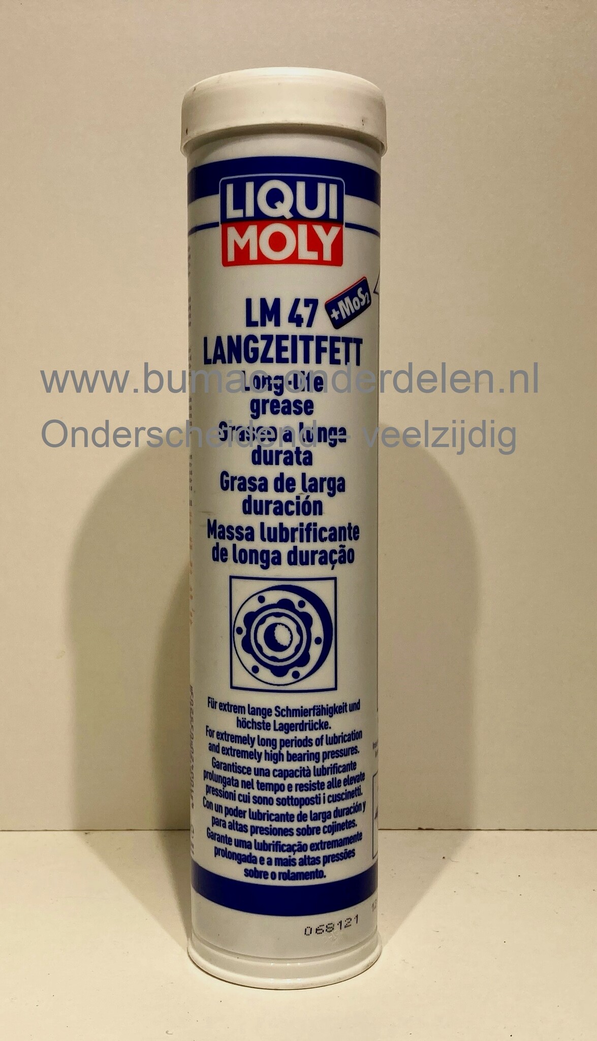 Premium dichtingsolie die speciaal is ontwikkeld voor het smeren en beschermen van verschillende motoronderdelen, zoals de krukas, nokkenas en klepmechanismen.