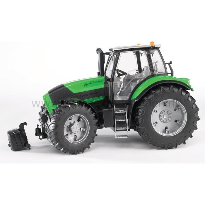 Bruder Deutz Agrotron X720 speelgoed tractor schaal 1:16, met deuren die open kunnen, afneembaar frontgewicht, pendelvooras, trekhaak en stuurfunctie via cabinedak, Bruder tractor speelgoed, onderdeel