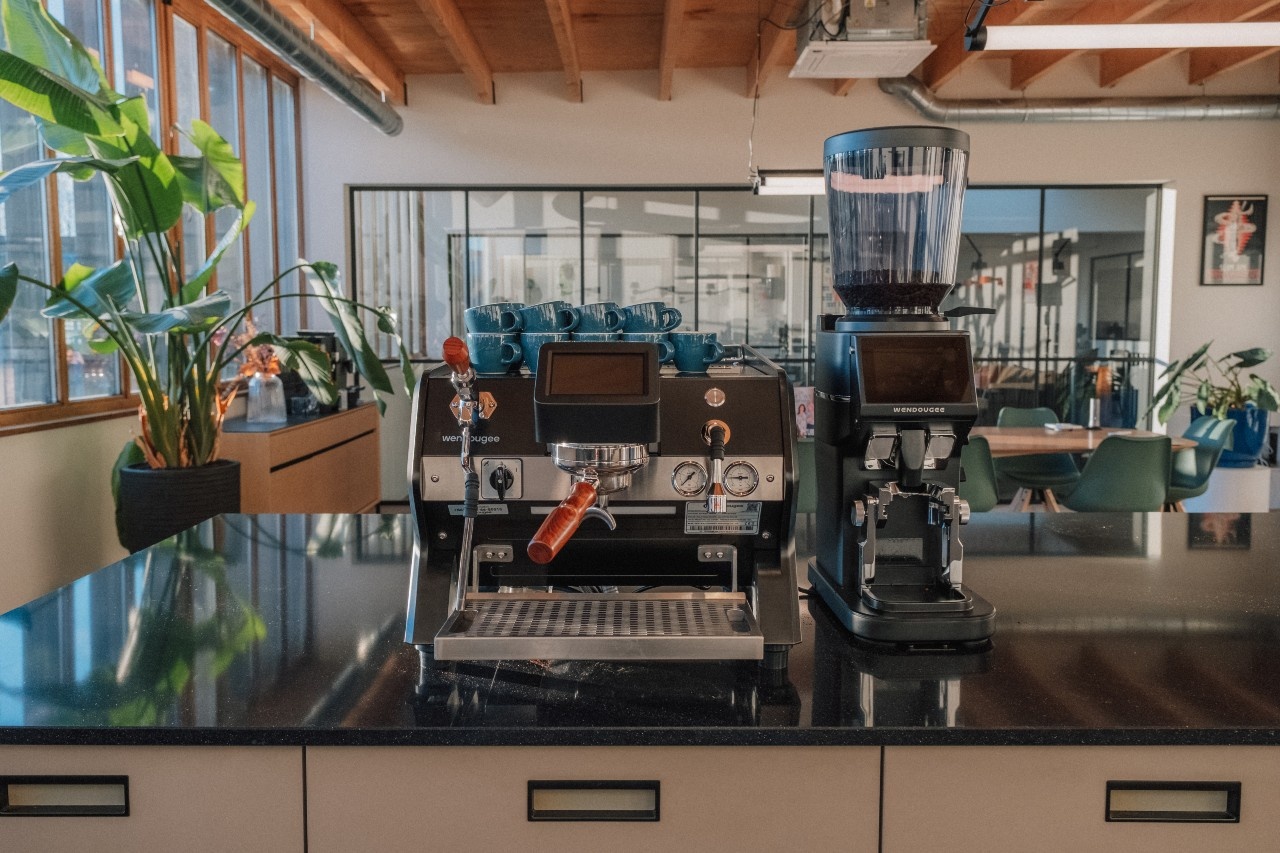 Blommers Coffee Roasters is now the Dutch distributor for Wendougee Espressomachines