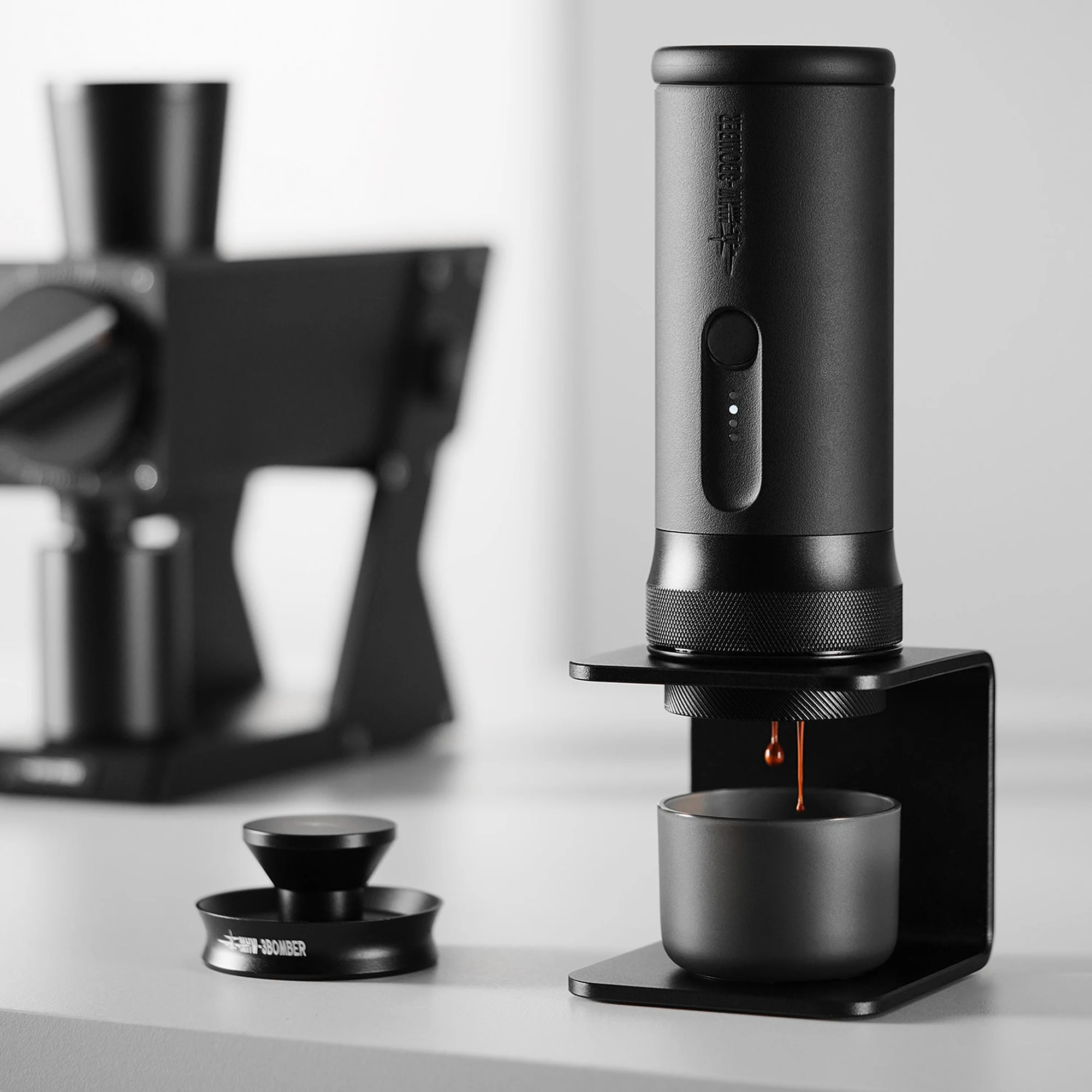 MHW-3Bomber X-press58 draadloze espressomaker op accu
