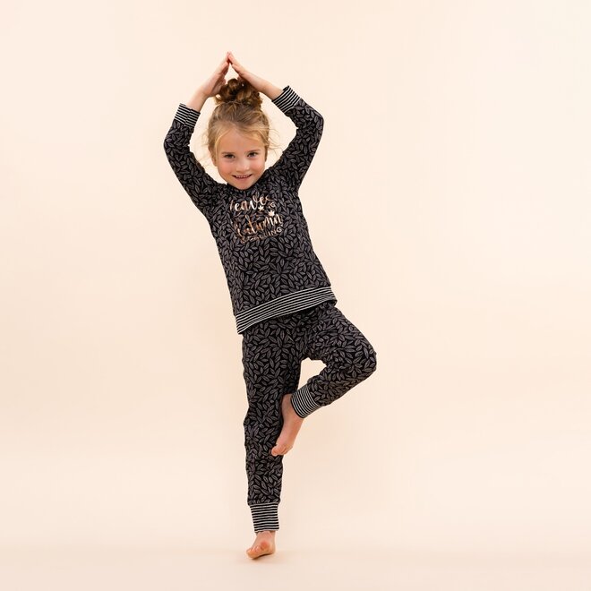 Charlie Choe Girls' Lounge Set Black Leaves