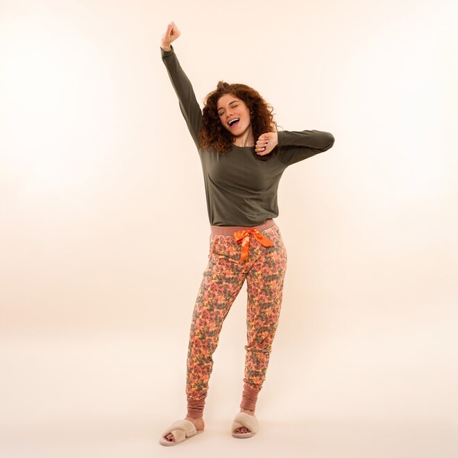 Charlie Choe Damen Pyjamahose Korallenrosa Blume