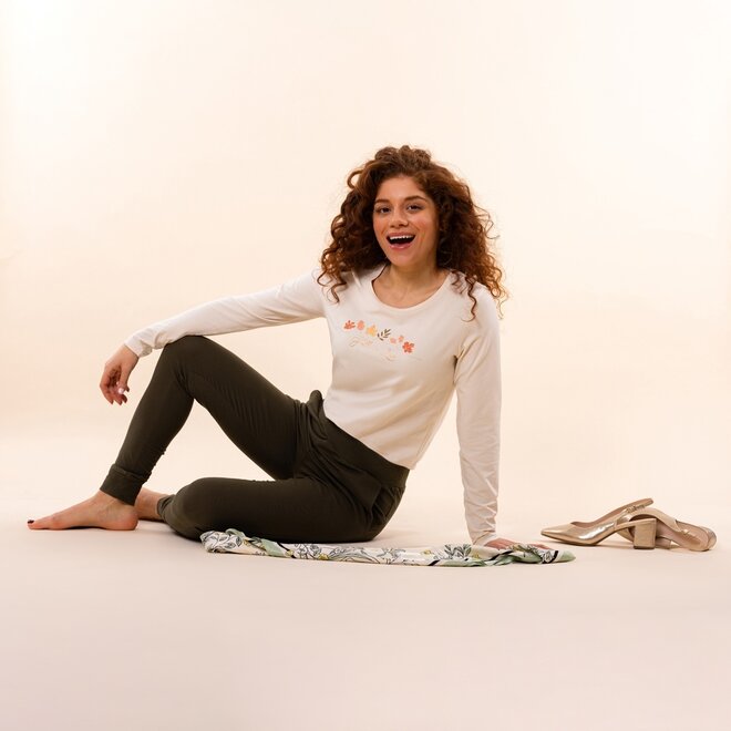 Charlie Choe Women's Long Sleeve Off White Autumn