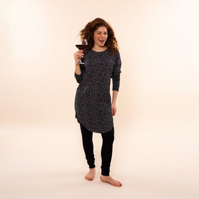 Charlie Choe Dames Bigshirt Zwart Blaadjes
