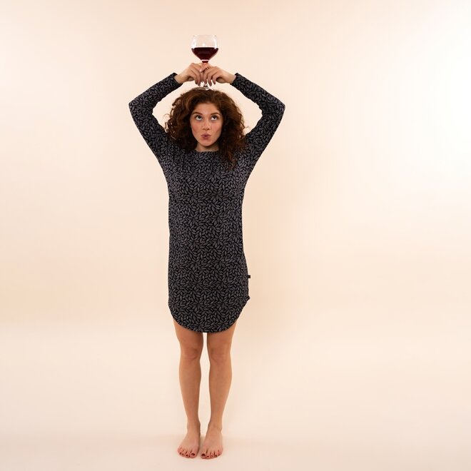 Charlie Choe Dames Bigshirt Zwart Blaadjes