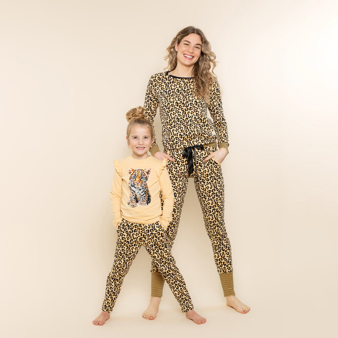 Charlie Choe Mädchen-Pyjama, ockergelb, mit Leopardenmuster