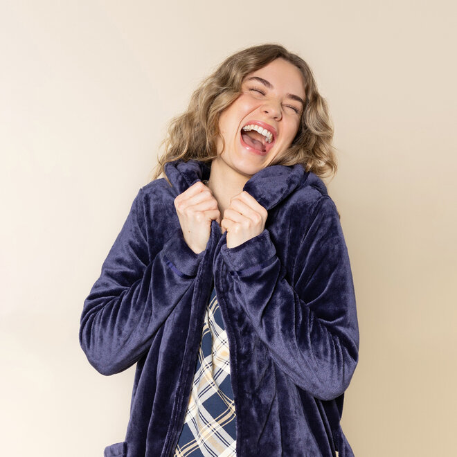 Charlie Choe Women’s Bathrobe, Navy, Fluffy