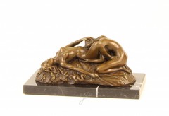 Products tagged with bronze lesbian statue