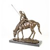 Bronzen beeld van een soldaat te paard