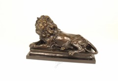 Bronze animal sculptures