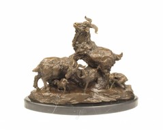 Producten getagd met wild goats bronze sculpture