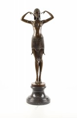 Bronze sculptures of dancers