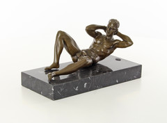 Products tagged with muscular male statue