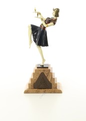 Producten getagd met bronze sculpture of nubian dancer