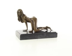 Products tagged with erotic nude female bronze collectables