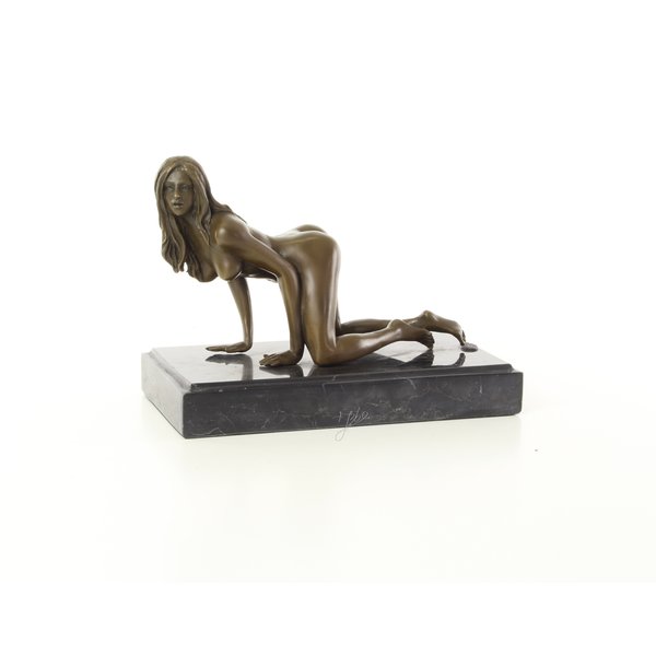  An erotic bronze sculpture of a kneeling nude female