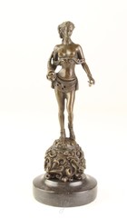 Producten getagd met bronze Amazon sculpture collectable