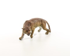 Products tagged with bronze sculpture prowling tiger