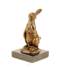 Products tagged with bronze sculpture rabbit & carrot