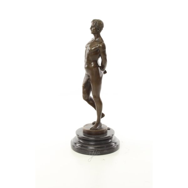  Erotisch bronzen sculptuur van een staande naakte man