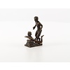 Bronzen sculptuur van satyr met naakte dame