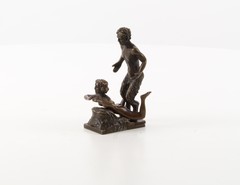 Producten getagd met vienna bronze satyr and female
