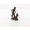 Bronzen sculptuur van satyr met naakte dame