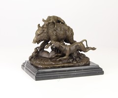 Products tagged with bronze sculpture dogs attacking wild boar