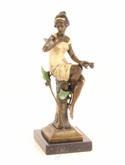 Bronze Art Nouveau sculptures