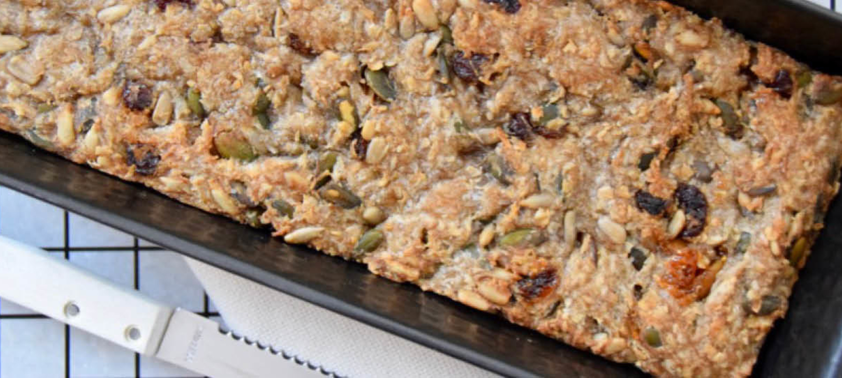 Zaden en pittenbrood van Bakbananenmeel