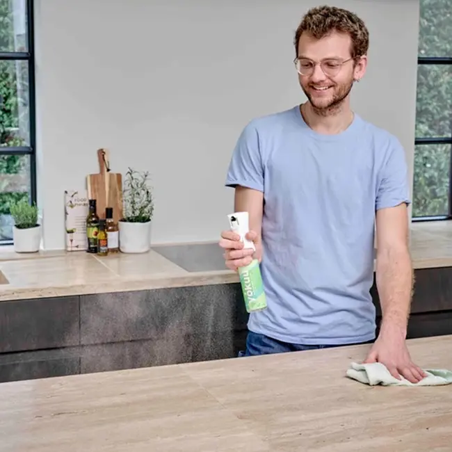 Allesreiniger Startkit - Sprayfles + 1 Parel