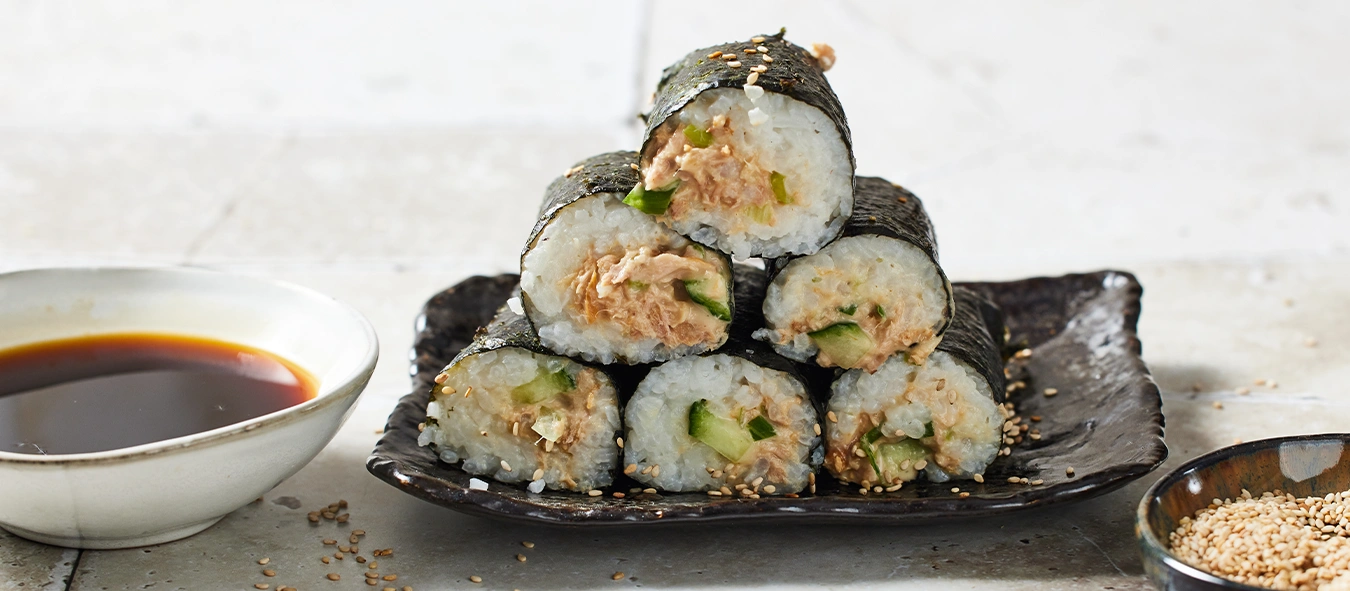 Nori roll met tonijnsalade