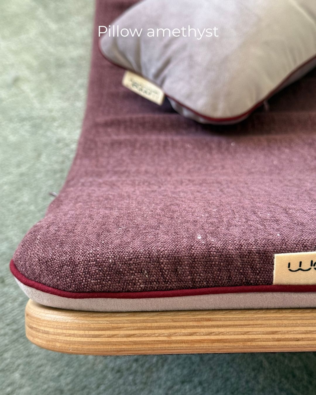 Wobbel Pillow Large & XL