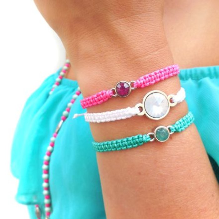 Summer Macrame Bracelets Buttons