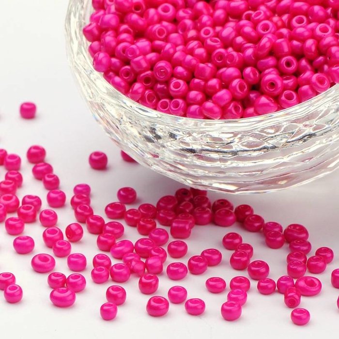 0005* Seed Beads Fuchsia Pink 2mm, 7 grams