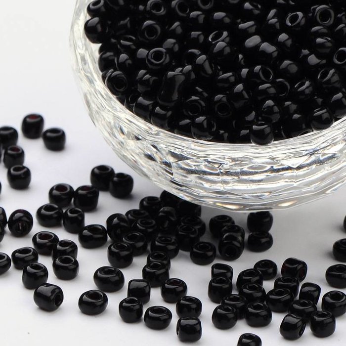 10080* Rocailles Zwart 4mm, 20 gram