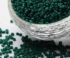 7 grams Seed Dark Green 2mm