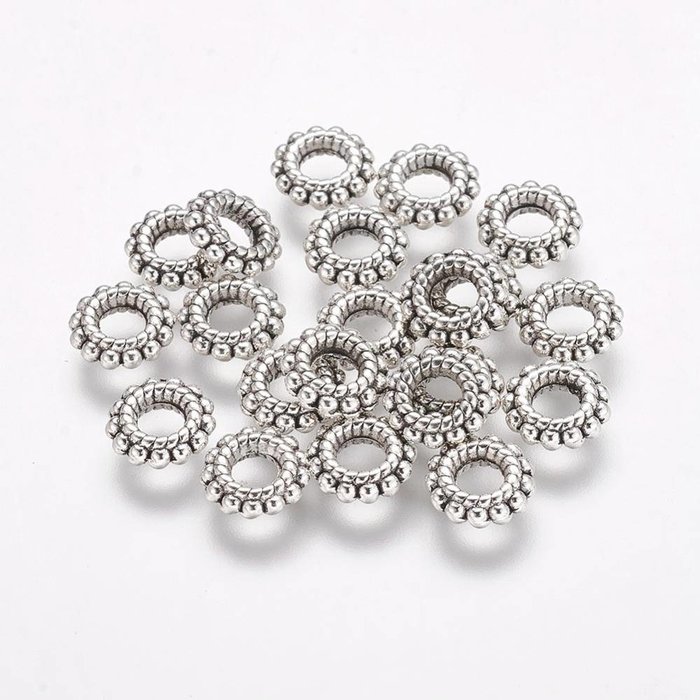Tibetan Donut Beads Zilver 8x2mm, 20 pieces