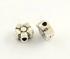 Flower Beads Silver 5mm, 20 pieces