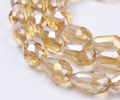 10 stuks Druppelkralen Shine 15x10mm Champagne