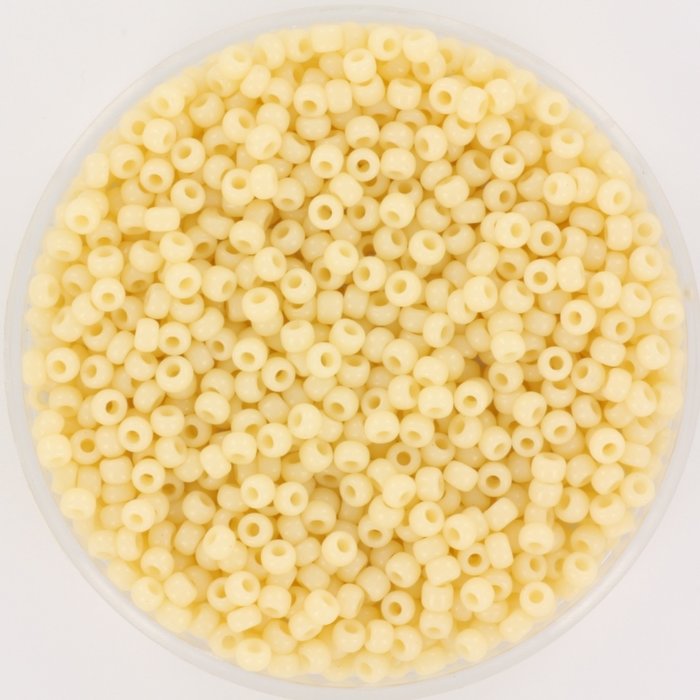 Miyuki Rocailles 11/0 Opaque Dark Cream, 5 gram