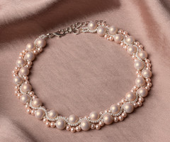 Beadwork Necklace with Pearls