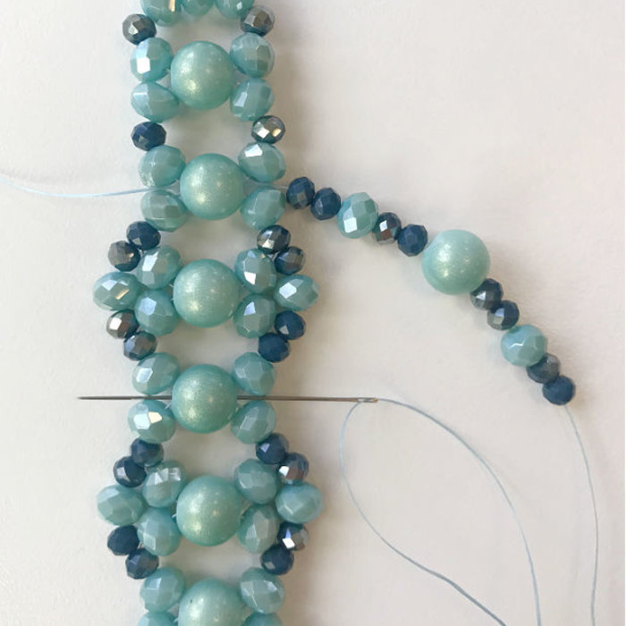 How to make a Chique Beadwork Pattern Bracelet inspi417